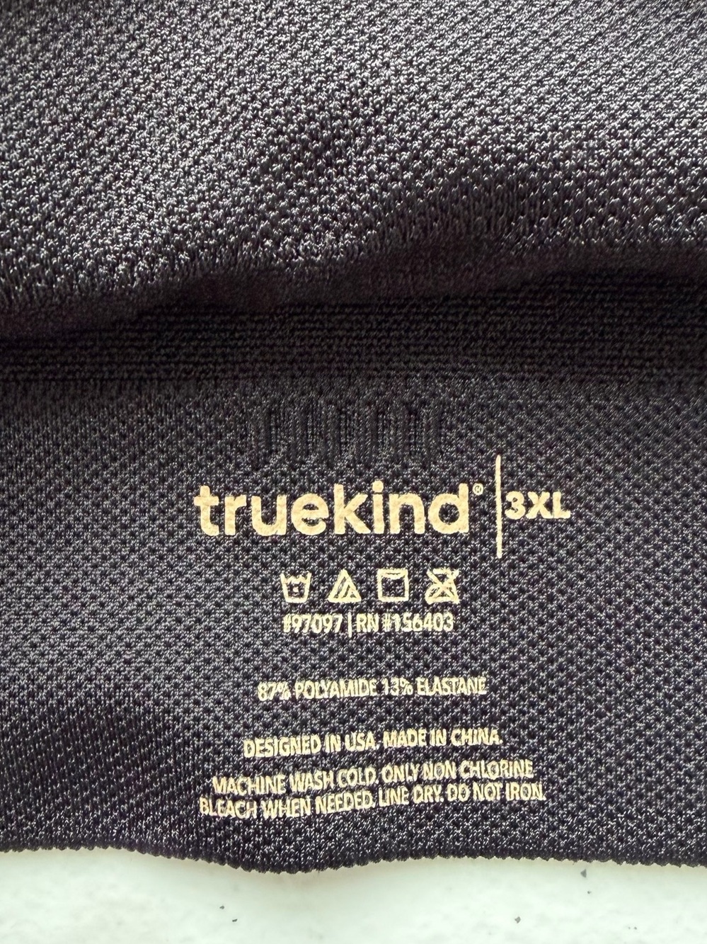 Truekind Seamless Racerback Sports Bra Black 3XL
Wireless Yoga Athletic - Picture 9 of 13